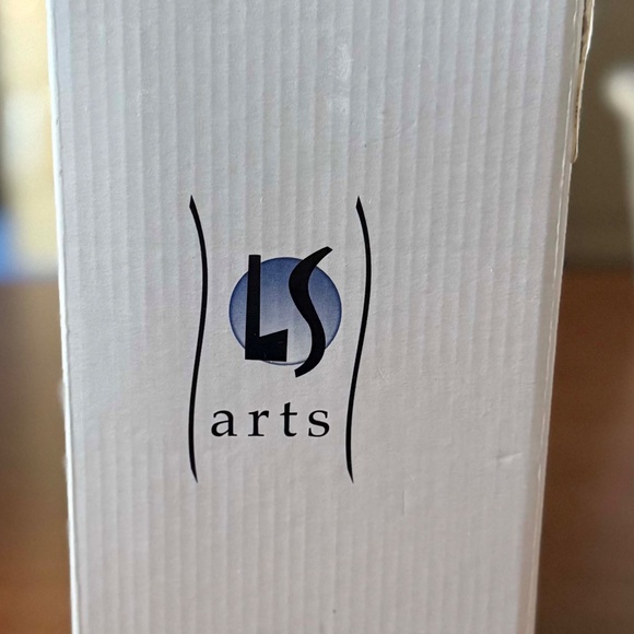 SEA CREATURES, 12 BLOWN CRYSTAL WITH 6 ¼ H x 2 ½ DIAMETER CRYSTAL TREE TO HANG - Picture 7 of 15